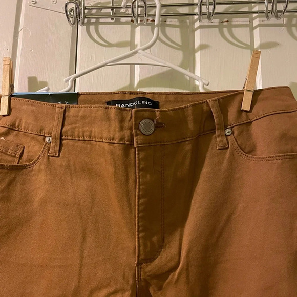 Bandolino straight leg denim jeans-10 NWT - Picture 4 of 11